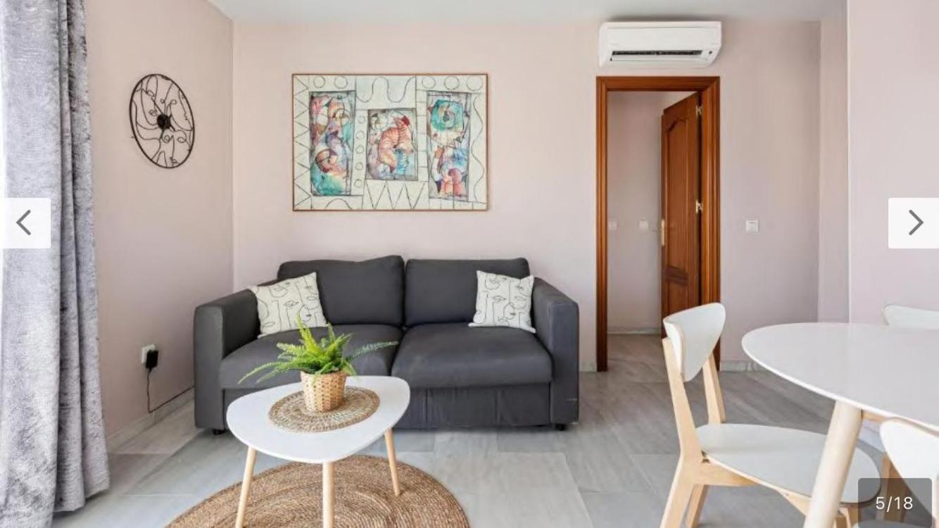 Luis Braille Apt Malaga Luaran gambar