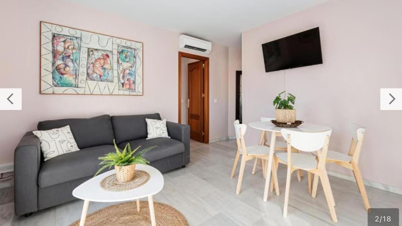 Luis Braille Apt Malaga Luaran gambar